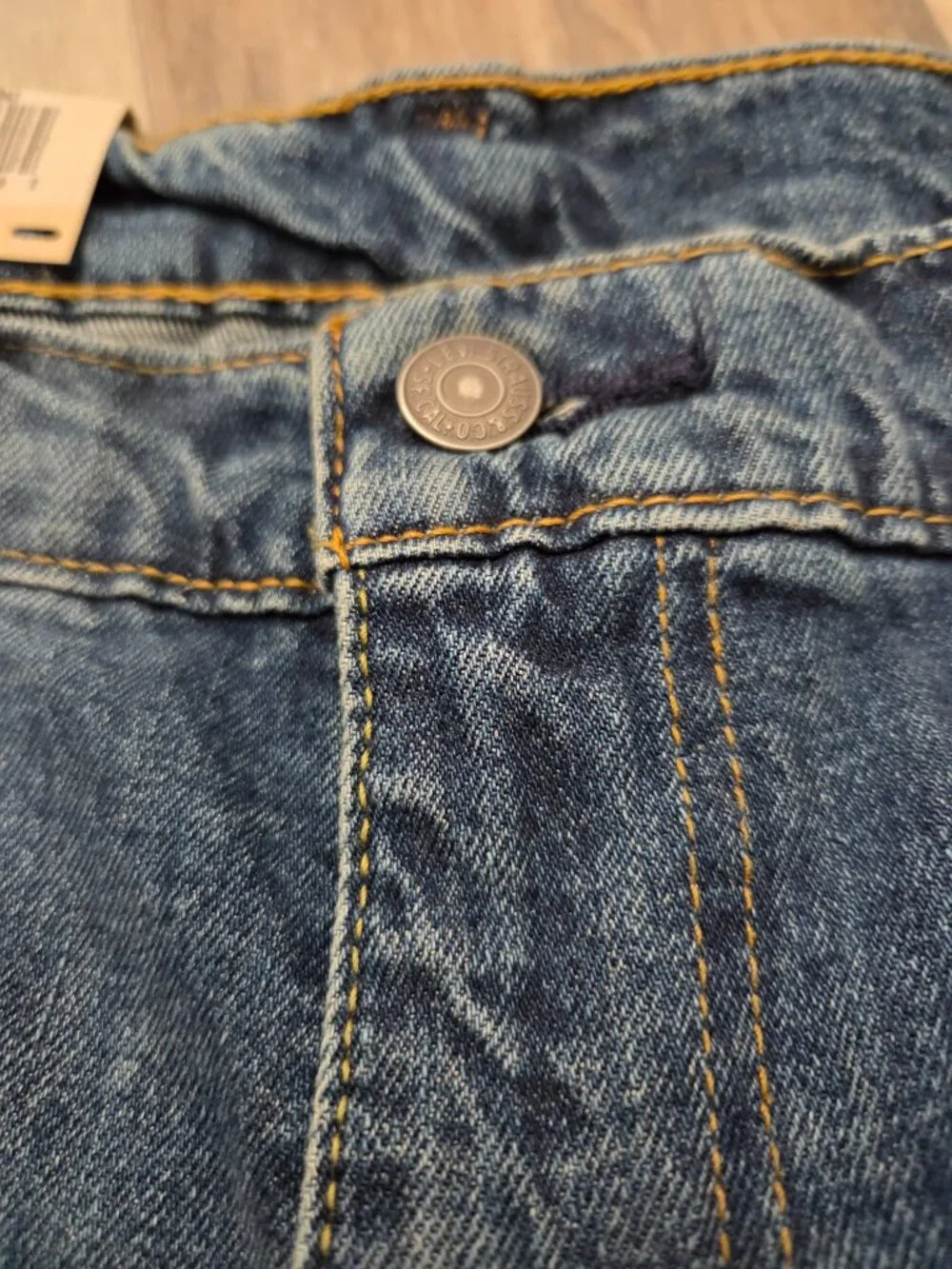 New with Tags Levi's 541 Jeans Men's Blue Denim Athletic Taper - 40w X 30L